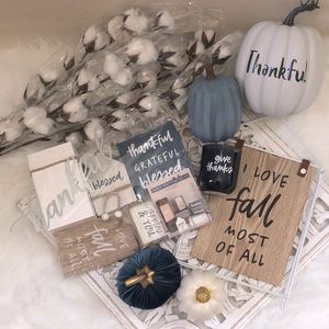 Target Bullseye’s Playground Fall Halloween Thanksgiving Tiered Tray Home Decor